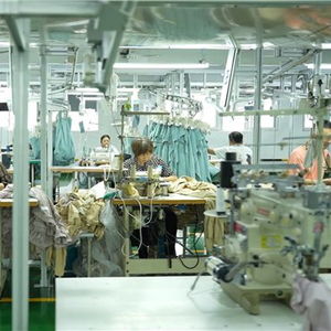 京东服饰美妆携多家产业带品牌开启百大工厂溯源 助推商家实现快速增长
